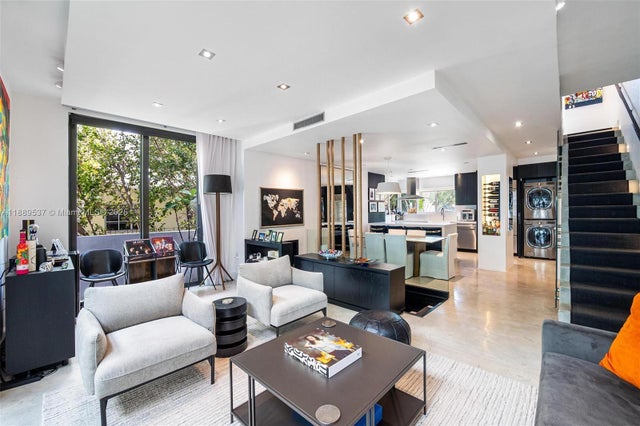 3 of 23 - 1024 Lenox Ave 8, Miami Beach, FL
