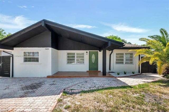 1 of 30 - 5400 Ne 2nd Ave, Oakland Park, FL