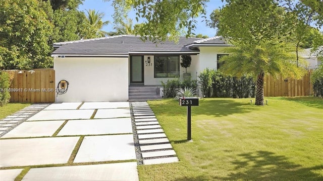 231 Ne 45th St, Miami