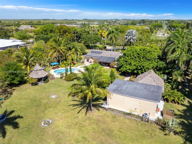 3 of 42 - 20230 Sw 184th St, Miami, FL