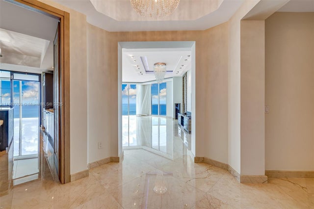 4 of 97 - 2711 S Ocean Dr 3705, Hollywood, FL