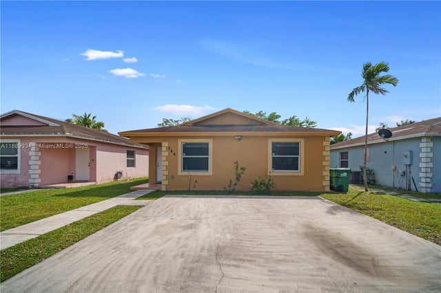 4 of 26 - 244 Nw 179th St, Miami Gardens, FL