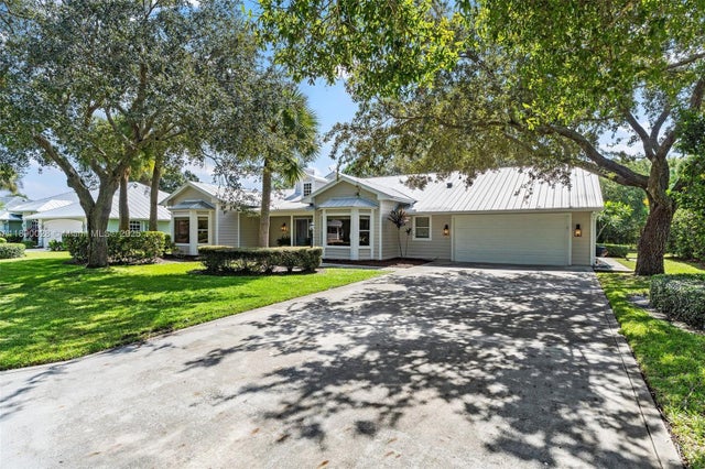 3 of 49 - 2239 Sw Danforth Cir, Palm City, FL