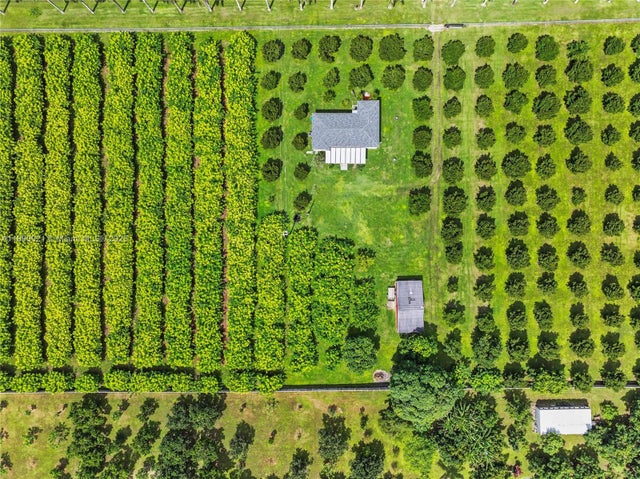 2 of 40 - 16530 Sw 232nd St, Miami, FL