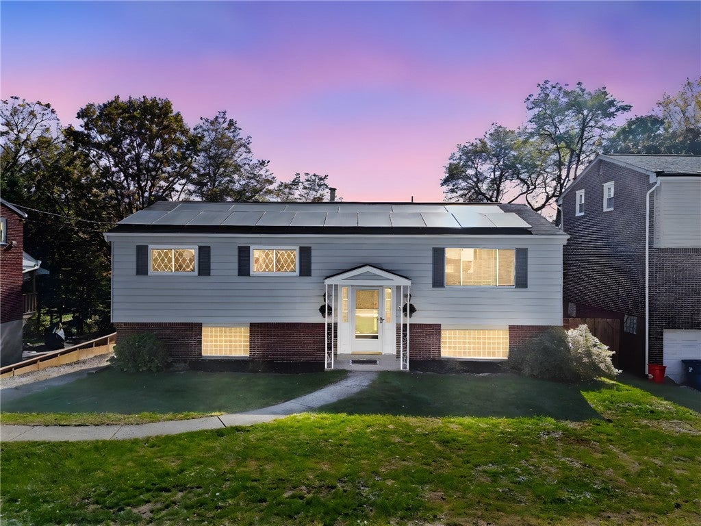 27 Falkirk Drive, Penn Hills