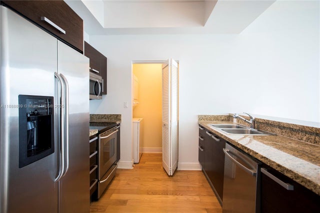 5 of 35 - 2525 Sw 3rd Ave 1106, Miami, FL