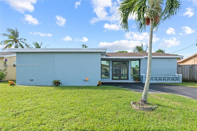2 of 30 - 7070 Nw 21st St, Sunrise, FL