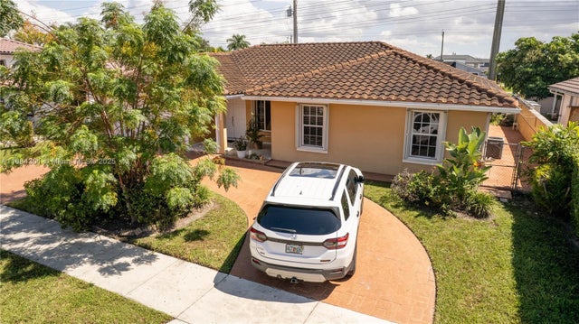 2 of 70 - 419 Sw 136th Pl, Miami, FL