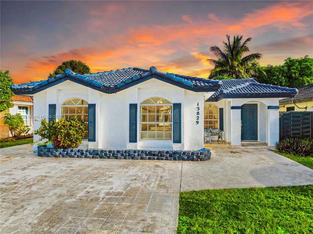 1 of 70 - 13829 Sw 157th Ter, Miami, FL