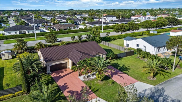 2 of 61 - 13261 Sw 216th Ter, Miami, FL