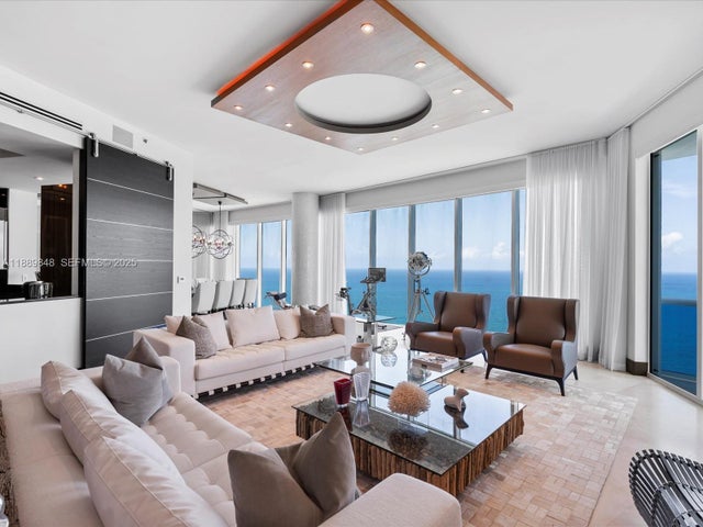 2711 S Ocean Dr 4005, Hollywood