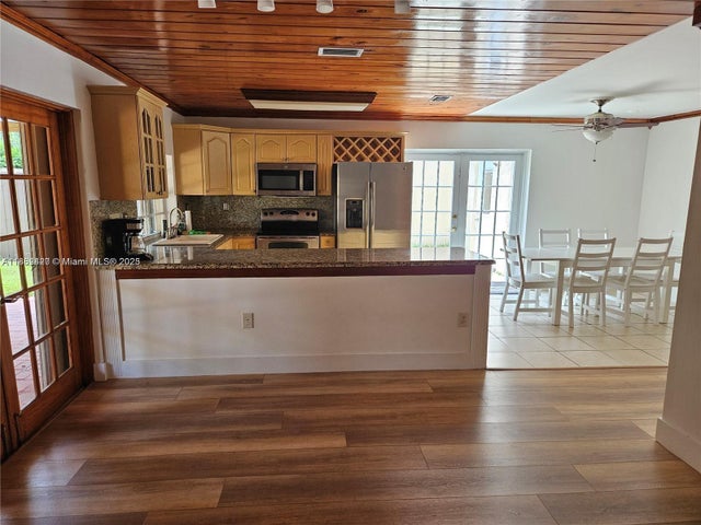 5 of 23 - 9154 Sw 132 Ln, Miami, FL