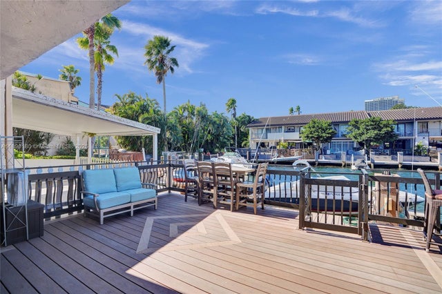 3 of 59 - 16478 Ne 27th Pl 34, Eastern Shores, FL