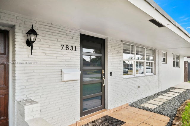 4 of 25 - 7831 Nw 11th St, Pembroke Pines, FL
