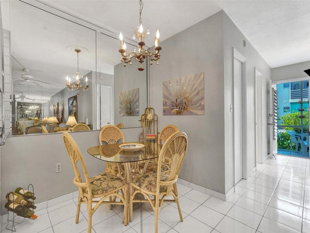 2 of 28 - 17090 Ne 14th Ave 104, North Miami Beach, FL