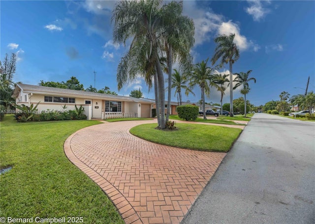 2 of 35 - 6612 Dahlia Dr, Miramar, FL