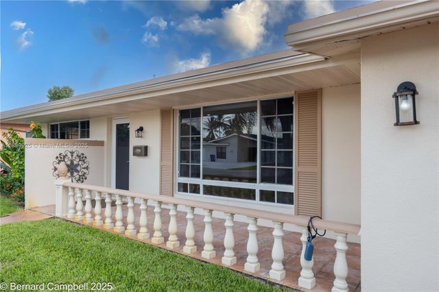 4 of 35 - 6612 Dahlia Dr, Miramar, FL