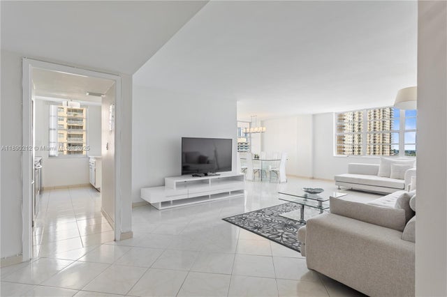 1 of 11 - 250 174th St 605, Sunny Isles Beach, FL