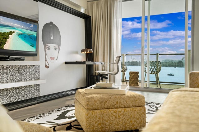 3 of 14 - 1100 West Ave 514, Miami Beach, FL