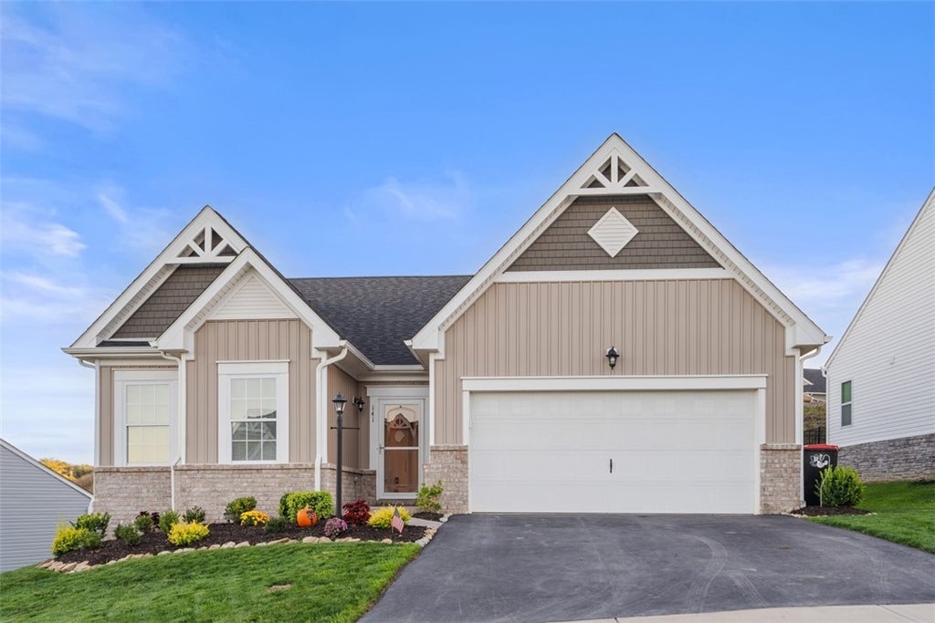 141 Deana Drive, Robinson