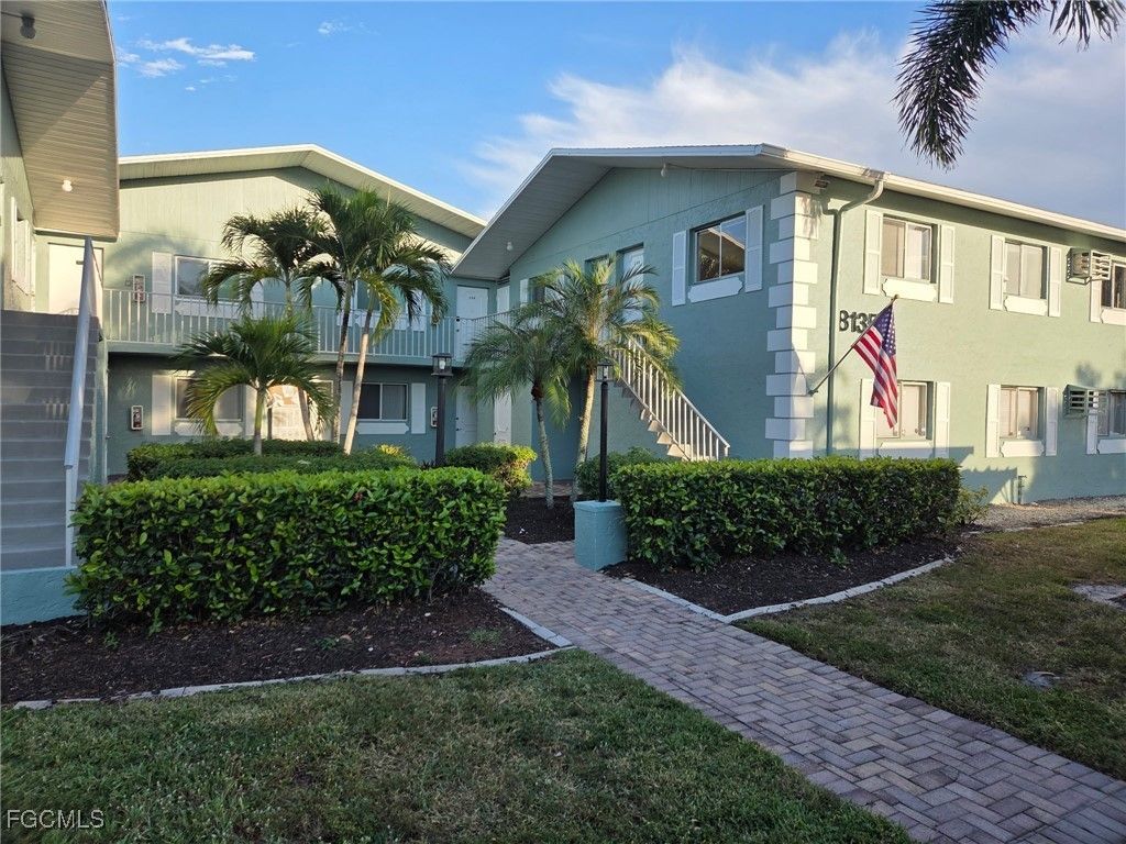 8135 Country Rd 206, FORT MYERS