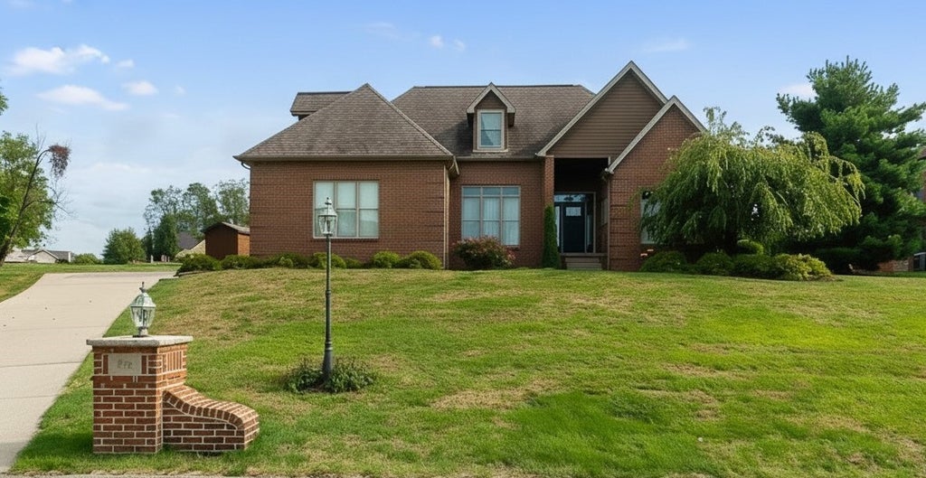 66 Hobbitt Lane, Union