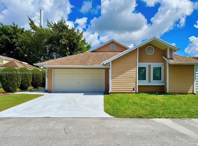 1 of 17 - 14145 Sw 100th Ter, Miami, FL