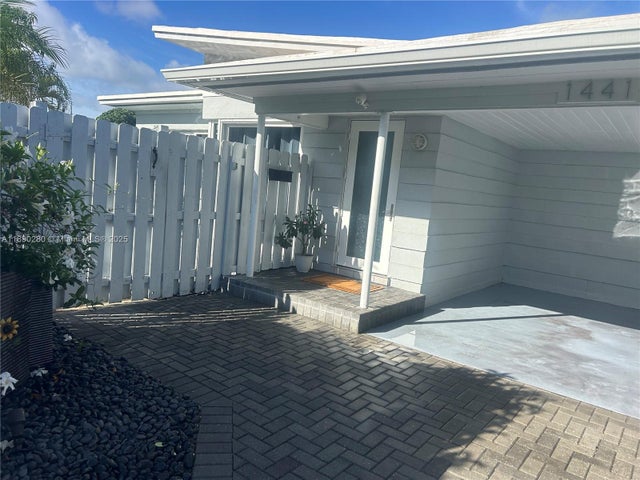 2 of 5 - 1441 Ne 17th Way, Fort Lauderdale, FL