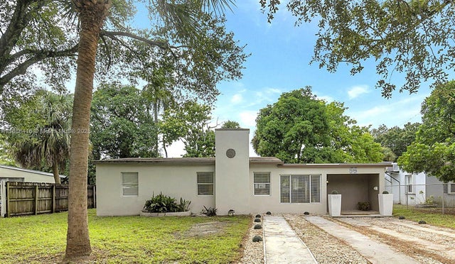 1 of 31 - 139 Sw 21st Way, Fort Lauderdale, FL