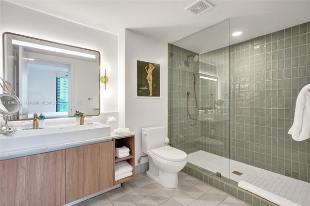 3 of 56 - 159 Ne 6th St 3302, Miami, FL