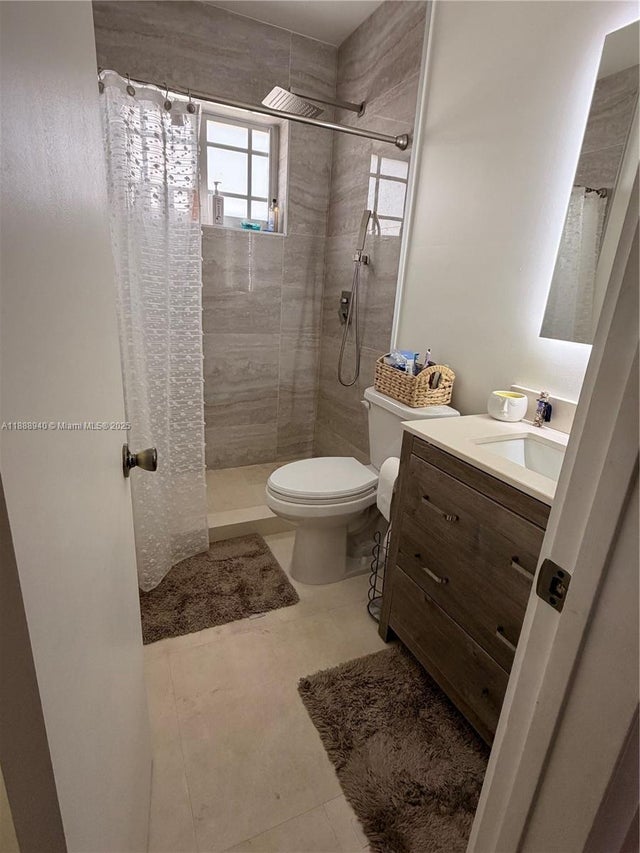 3 of 21 - 7875 Sw 33rd Ter, Miami, FL