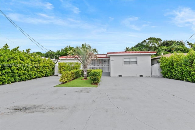 6355 Sw 30th St, Miami