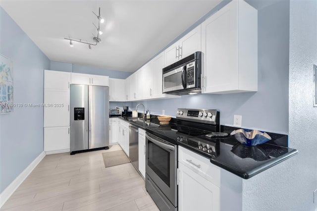 1 of 29 - 401 69th St 1606, Miami Beach, FL