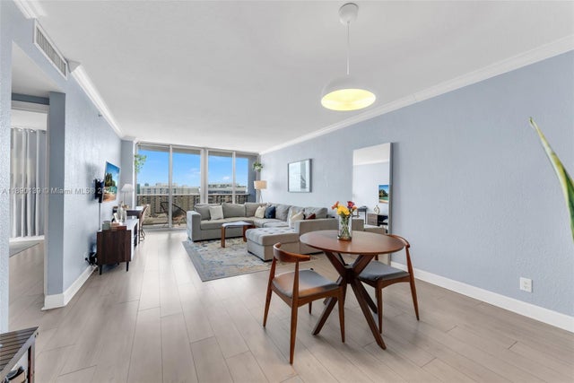 3 of 29 - 401 69th St 1606, Miami Beach, FL
