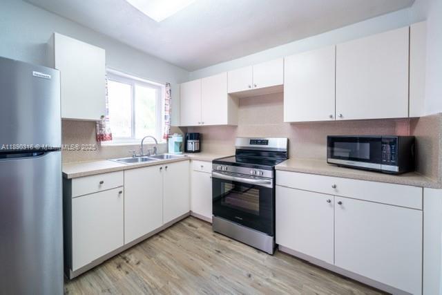 4 of 19 - 1220 Nw 190th St, Miami Gardens, FL