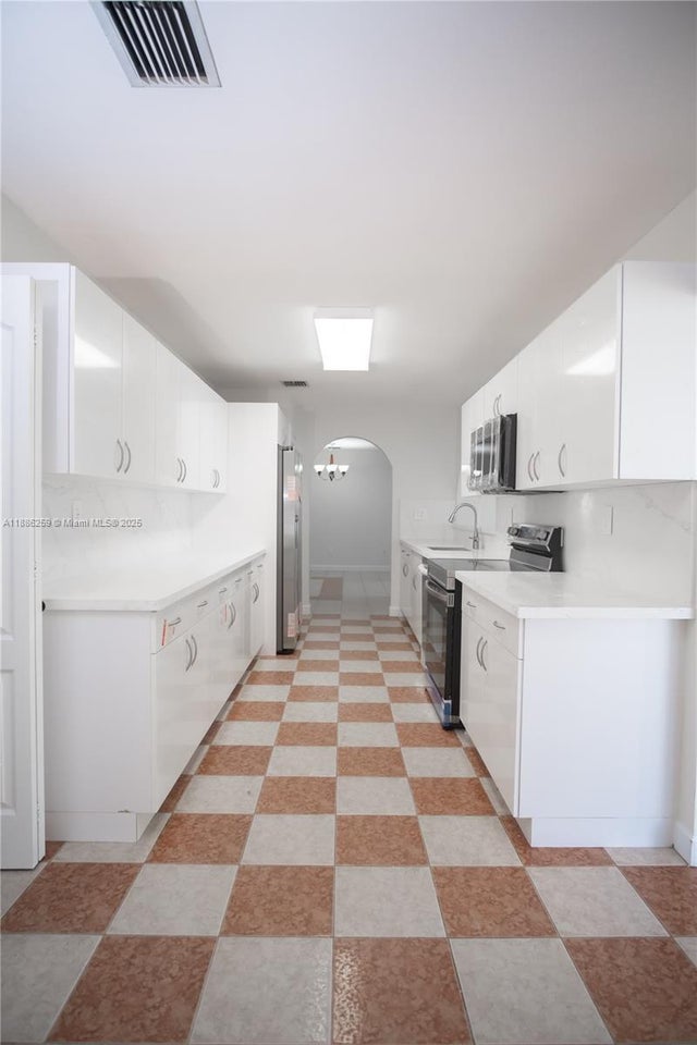 5 of 69 - 15002 Sw 67th Ln, Miami, FL