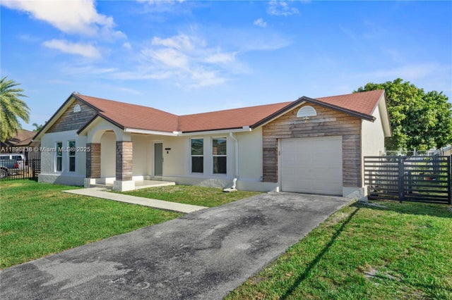 3 of 25 - 13752 Sw 285th St, Homestead, FL