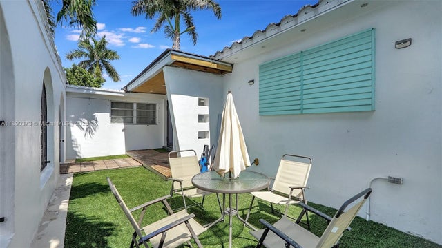 2 of 41 - 603 N 32nd Ave, Hollywood, FL