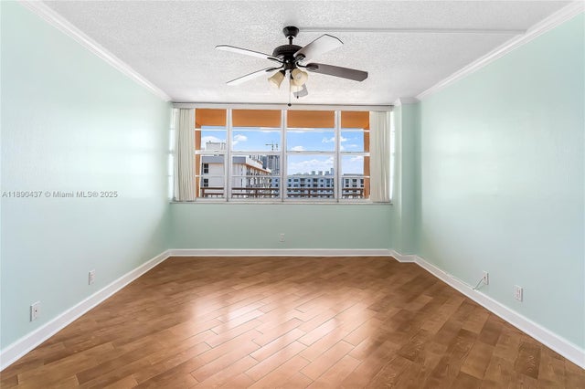 2 of 36 - 2025 Ne 164th St 907, North Miami Beach, FL
