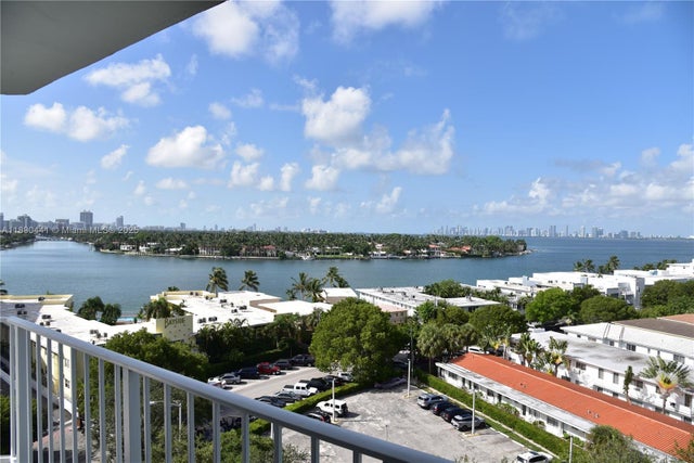 1 of 21 - 6900 Bay Dr 9d, Miami Beach, FL