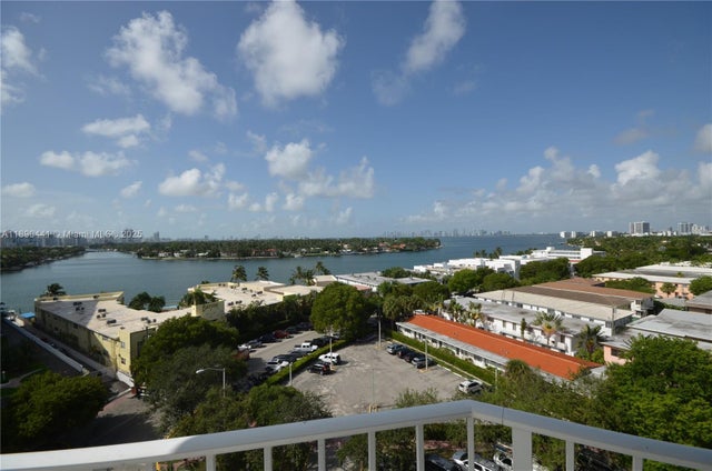 4 of 21 - 6900 Bay Dr 9d, Miami Beach, FL