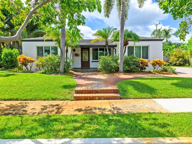 3 of 47 - 230 Beverly Rd, West Palm Beach, FL