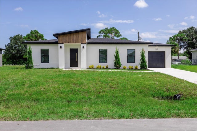 3 of 32 - 749 Darby Ave Sw, Palm Bay, FL