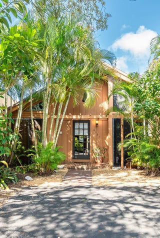 Photo of Listing #A11890484