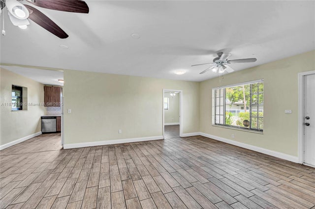 4 of 38 - 17130 Ne 7th Ave, North Miami Beach, FL