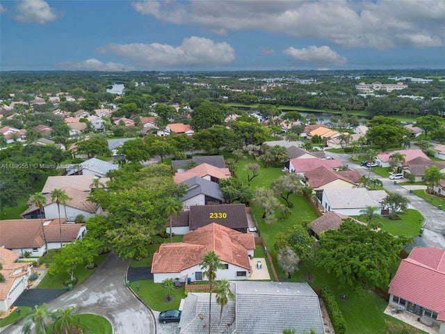 4 of 46 - 2330 Dover, Weston, FL