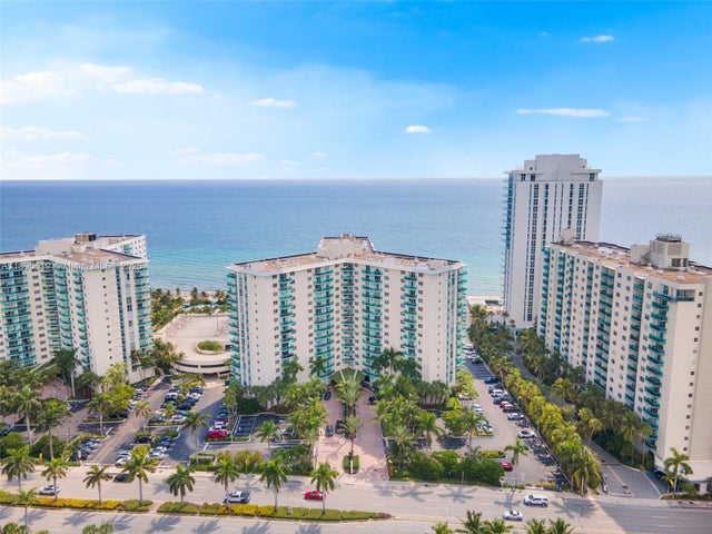 2 of 42 - 3901 S Ocean Dr 6v, Hollywood, FL
