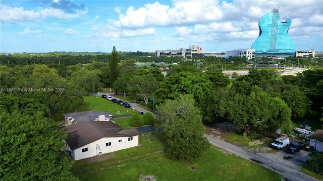 4460 Sw 59th Ct, Dania Beach