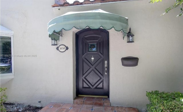2 of 41 - 3050 Alton Rd, Miami Beach, FL