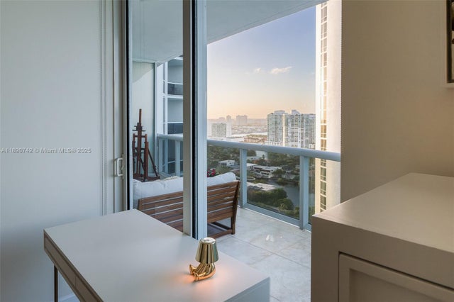 3 of 53 - 15901 Collins Ave 2502, Sunny Isles Beach, FL